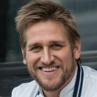 Curtis Stone