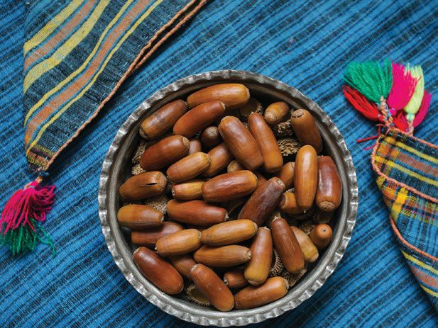 How to Make Acorn Bread