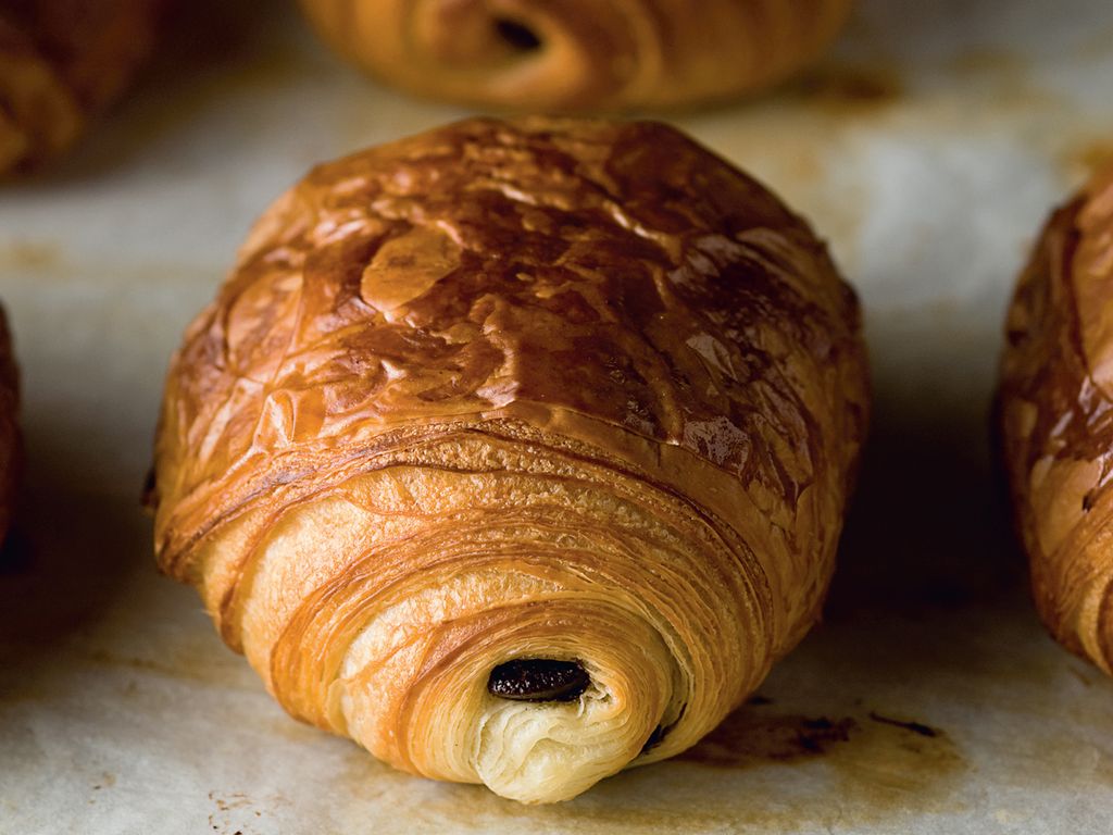 Weekend project: baking Croissants and Pain au Chocolat to appease my  Parisien husband as he received the bill for my Louis Vuitton Vachetta  replacement for my Alma bag! : r/Baking