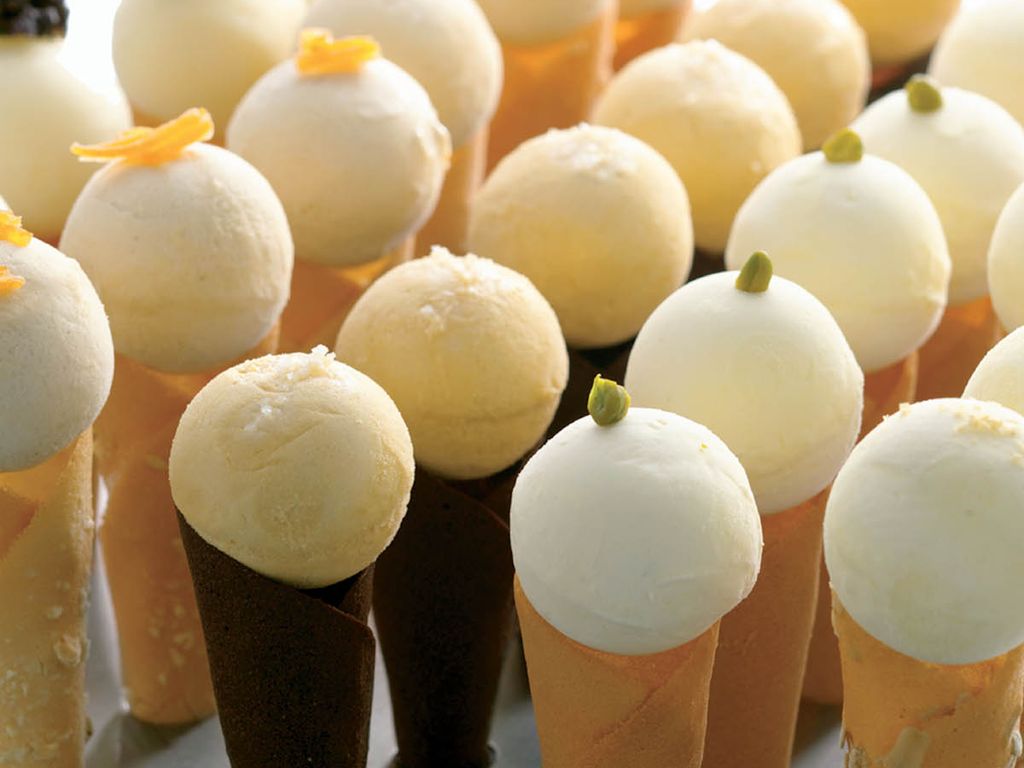 Oatmeal Ice Cream from Frozen Desserts by Francisco Migoya