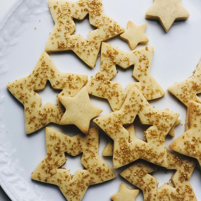 Christmas and Molded Sugar Cookies - Roti n Rice